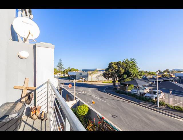 1 BEDROOM APARTMENT FOR SALE IN PARKLANDS